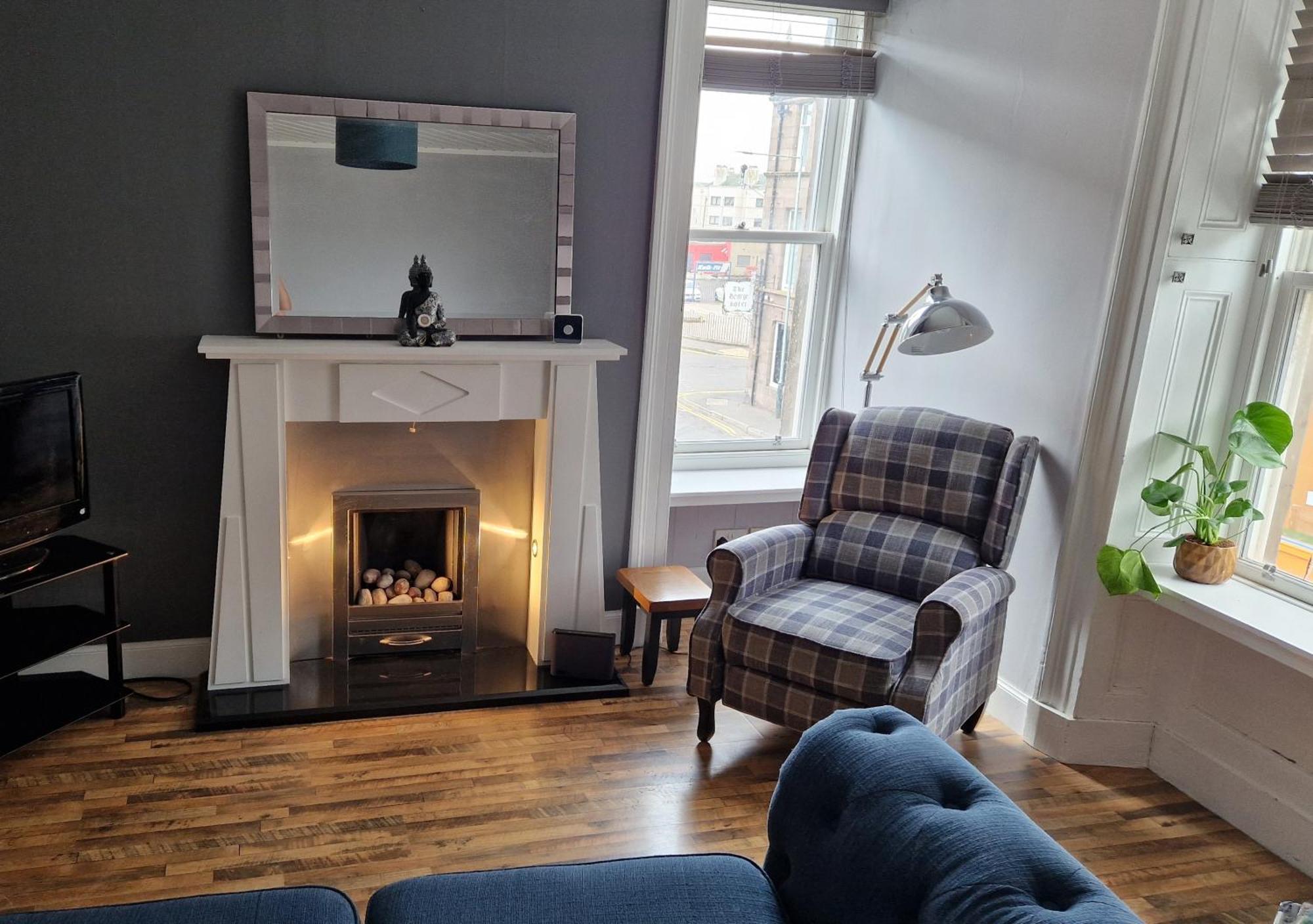 The Geo Apartment Montrose Extérieur photo